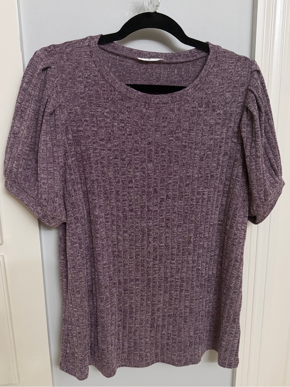 ht women’s size XXL ribbed shirt solid plum purple pleated puff short sleeves